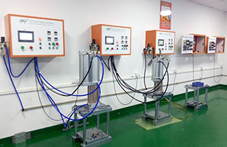 羞羞答答在线观看增壓缸成品測試車間